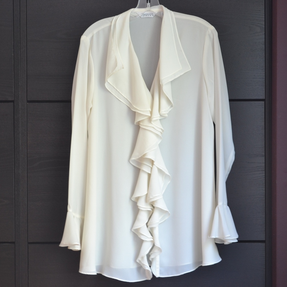 EXPRESS | Creamy Ivory Ruffle Blouse